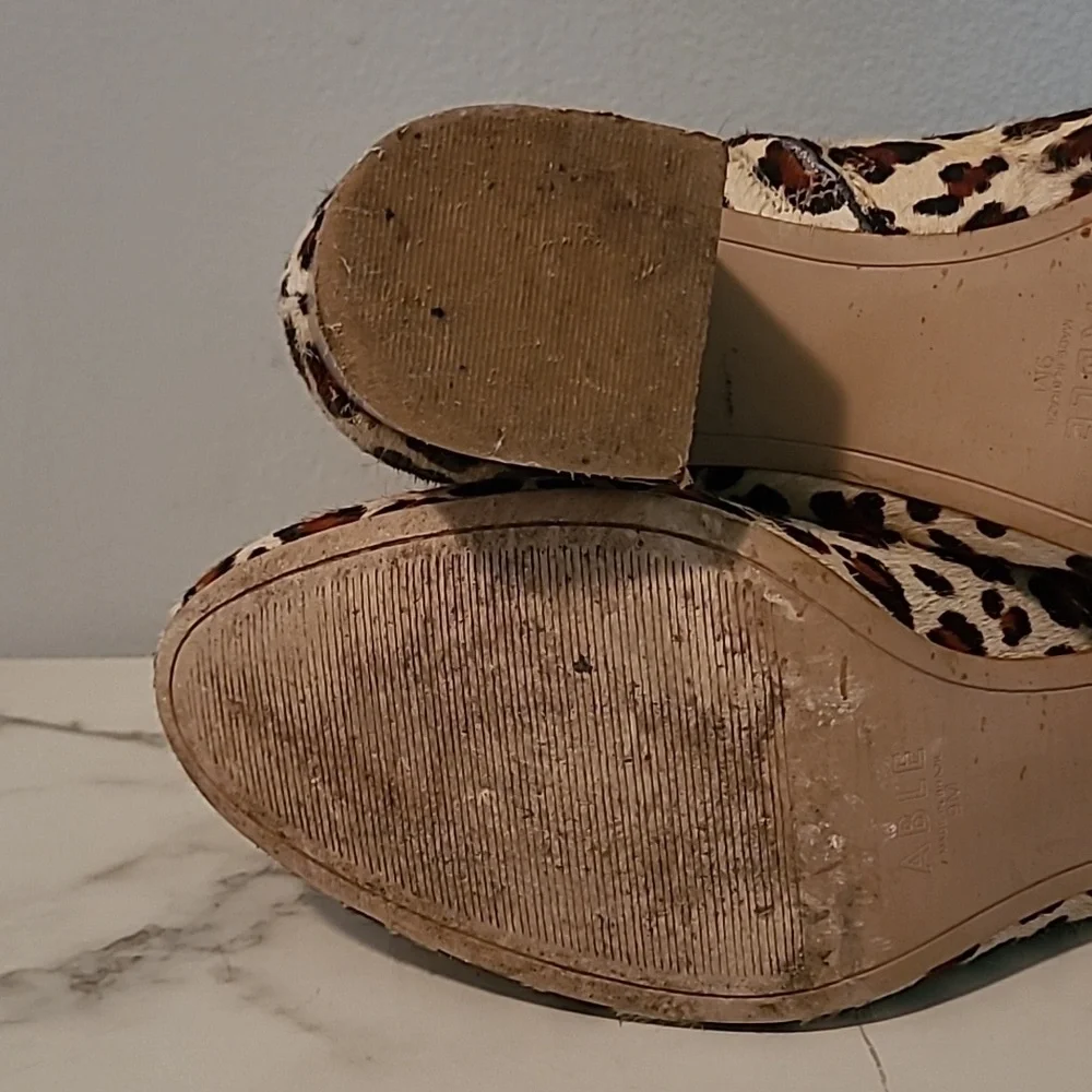 ABLE Leather Calfhair Leopard Print Chucky Block Heels Ankle Boots Booties Wmn 9